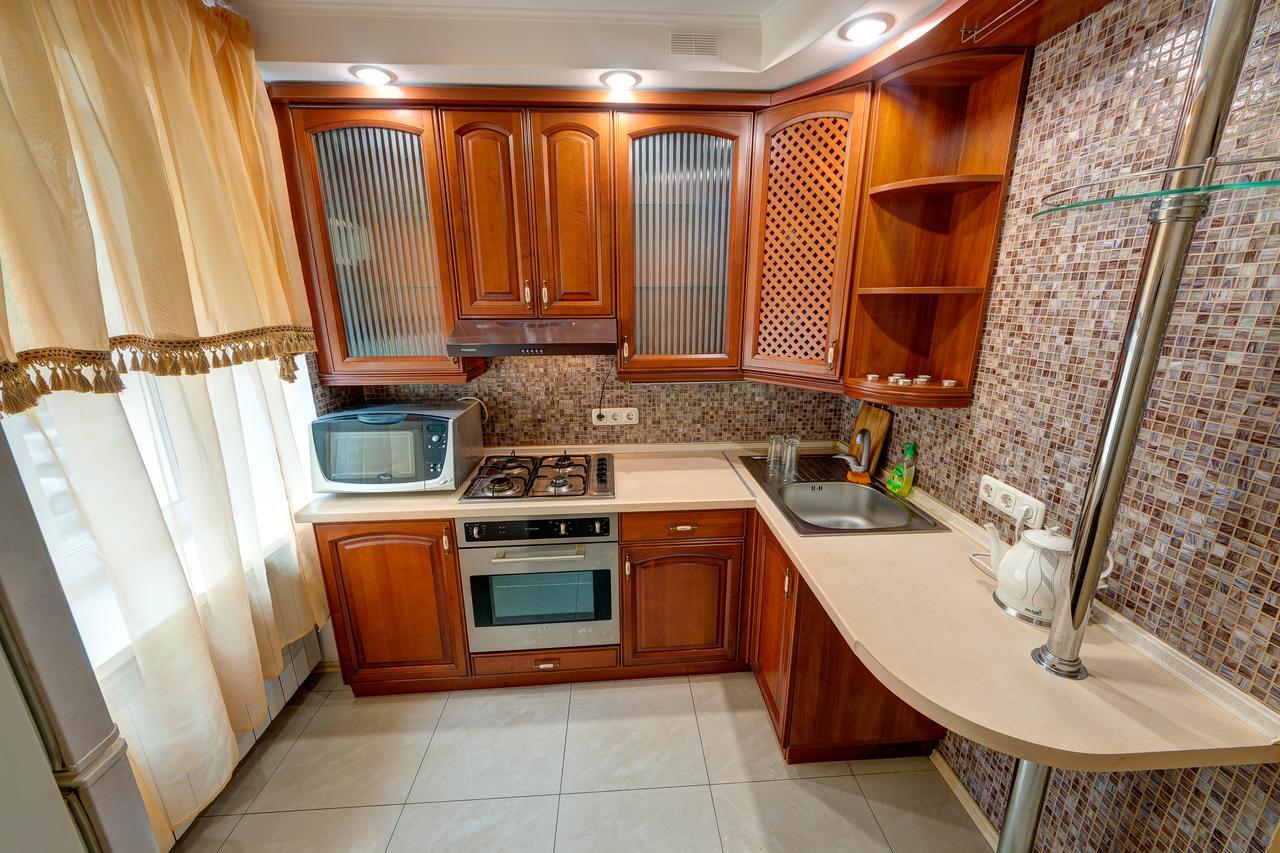Apartamenty Na Dragomirova 10A Kiev Buitenkant foto